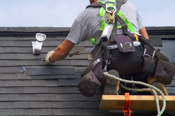 Quick and Trustworthy Emergency Roof Repair Services in Siesta Shores, TX